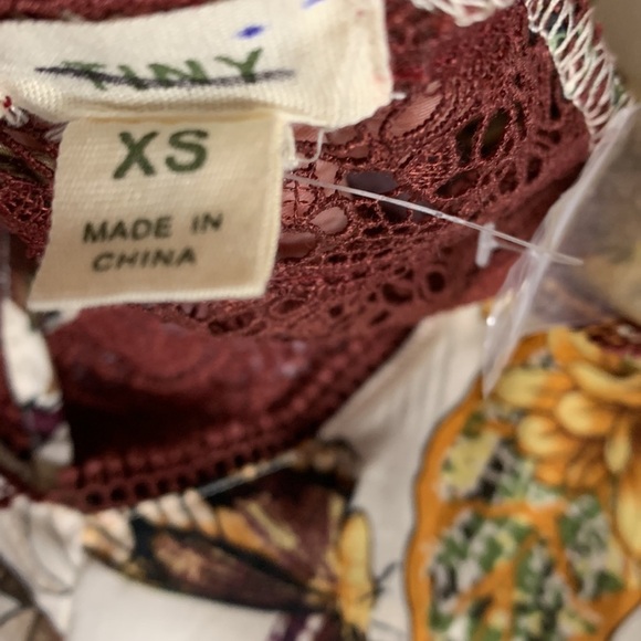 New Anthropologie Tiny Botanical Butterfly Print Jumpsuit XS NEW - Picture 5 of 8